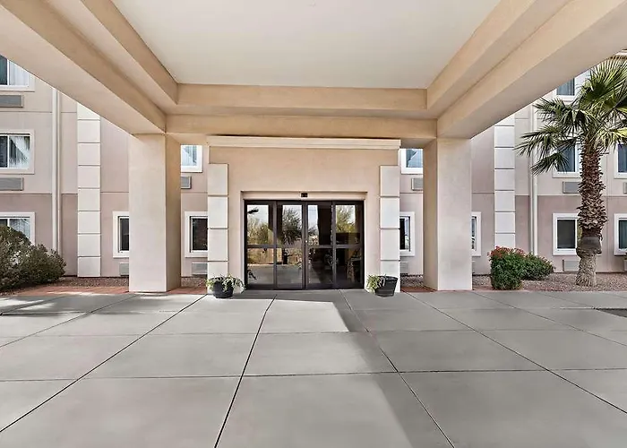 Comfort Hotel Tucson