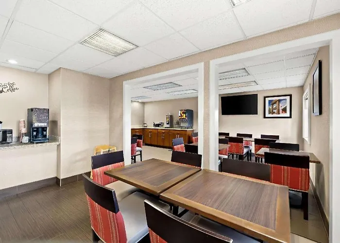 Comfort Hotel 3*