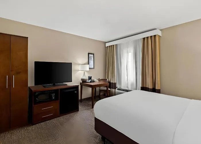 Comfort Hotel 3*